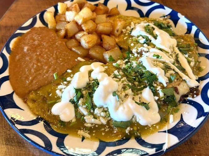 Sabor A La Mexicana food